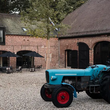 Hotel Lohauser Hof 3*